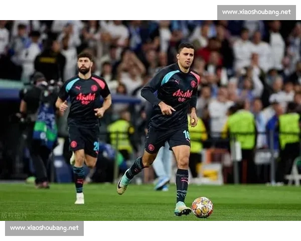 欧冠APP全新升级畅享赛事数据直播互动体验一站式足球精彩世界